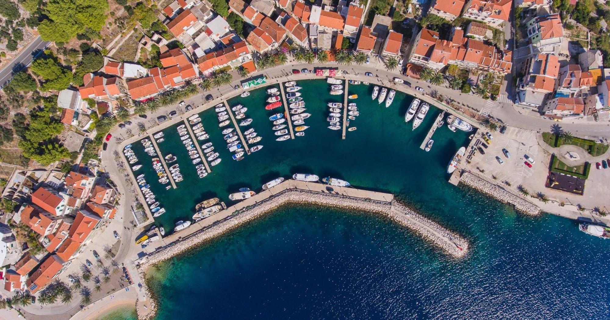 File Five * Podgora